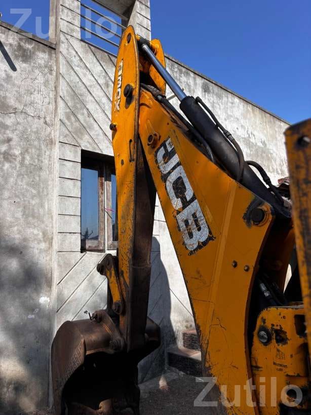 JCB 2011 Model Construction Vehicle - Construction Vehicles - Talaja - Image 2