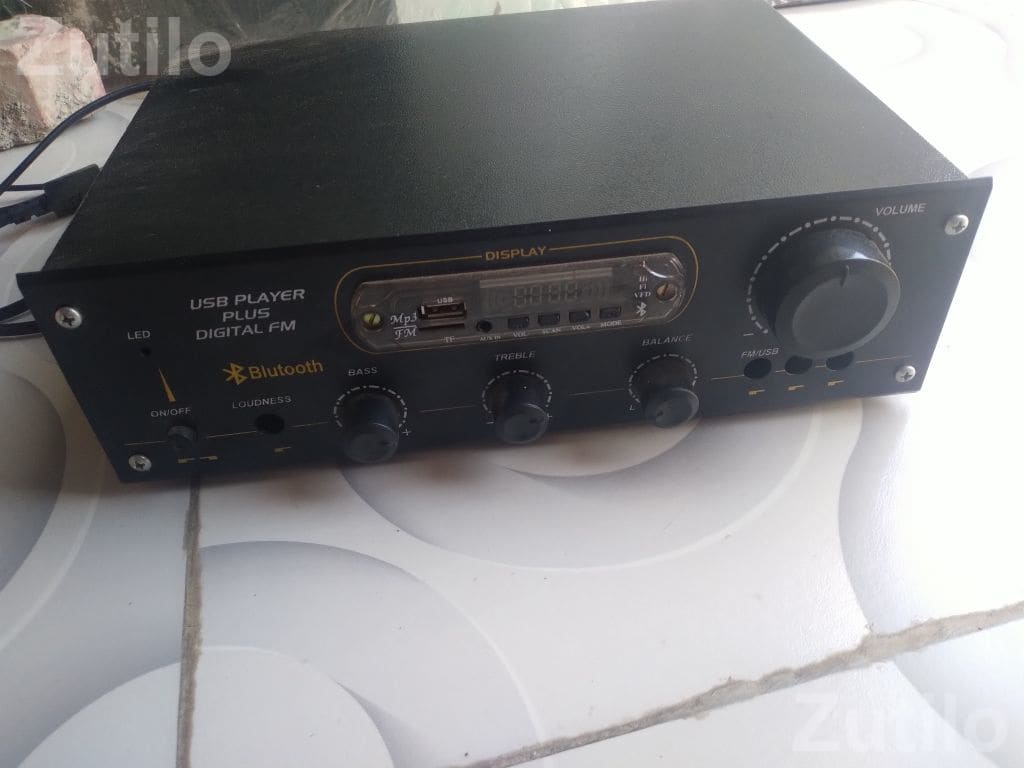 12 Volt Audio Amplifier in Running Condition - ઇલેક્ટ્રોનિક ઍક્સેસરીઝ - સુત્રાપાડા - Image 3