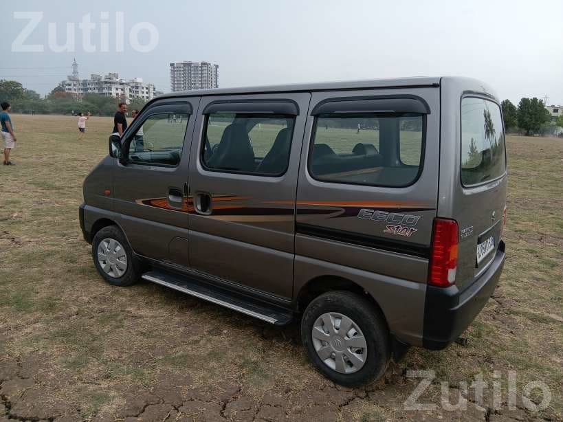 Maruti Suzuki Eeco 5 Seater 2022 Petrol AC - કાર - સુરત શહેર - Image 3