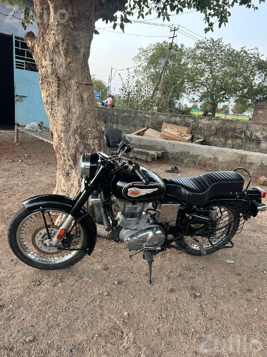 Royal Enfield Bullet Standard 2023 - Bikes - Mendarda - Image 1