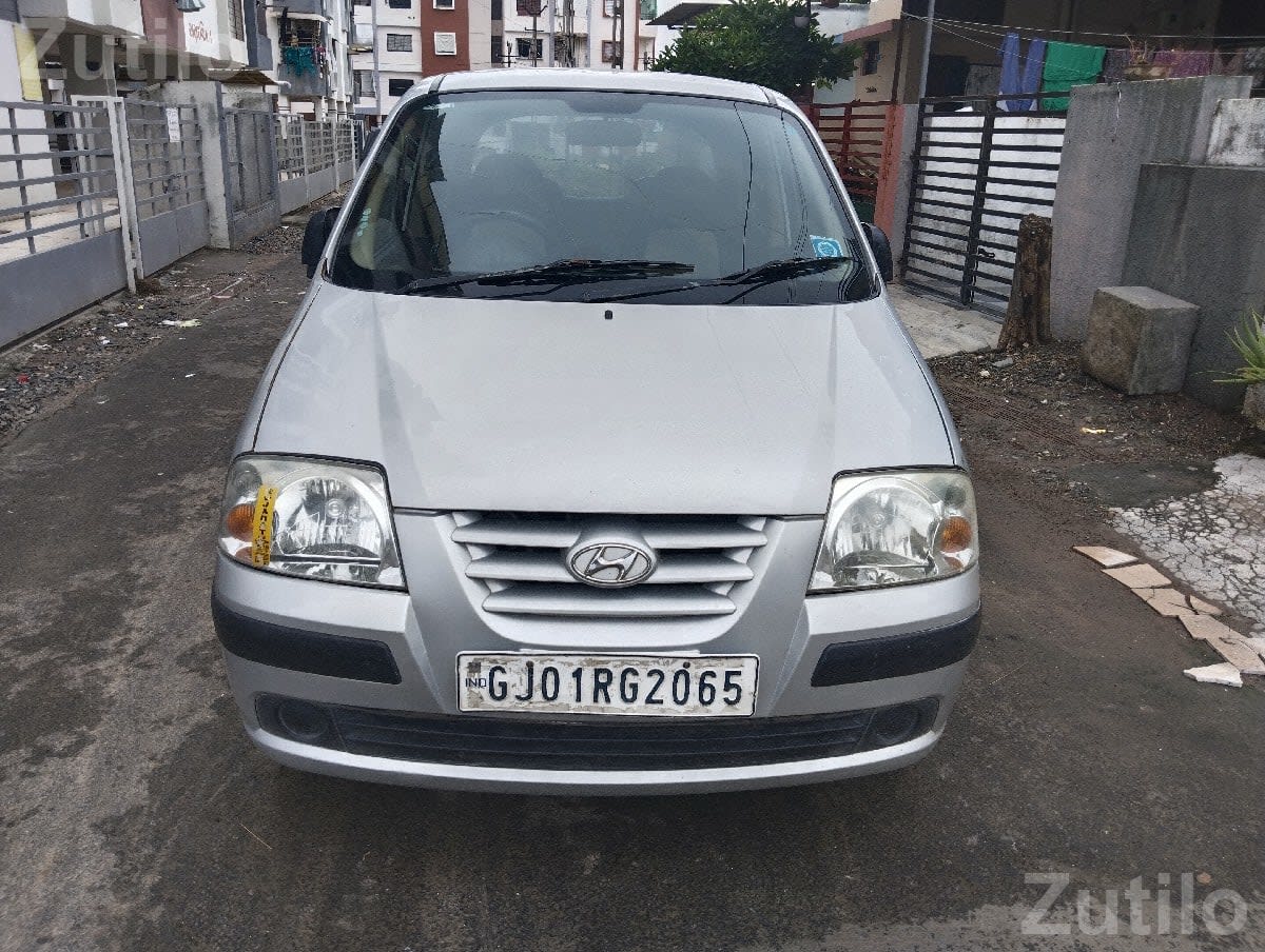Hyundai Santro Xing 2014 Petrol Car - કાર - જુનાગઢ - Image 3