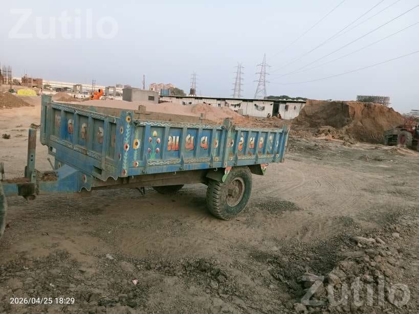 Used Tractor Trolley with New Tyres - બાંધકામના વાહનો - સુરત શહેર - Image 1