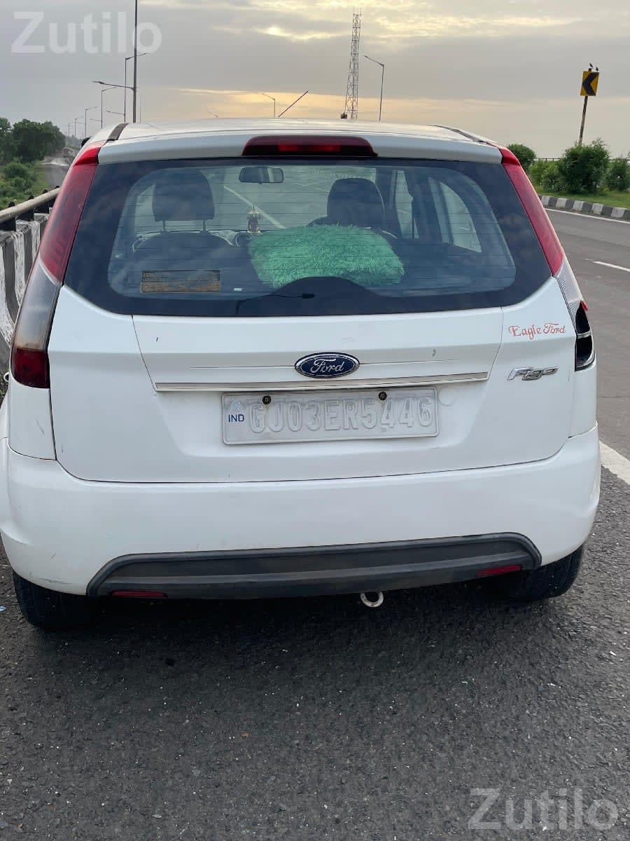 Ford Figo Petrol CNG Second Owner Car - કાર - ધોરાજી - Image 2