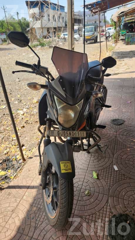 Honda CB Hornet 160R 2017 Bike - Bikes - Surat City - Image 4