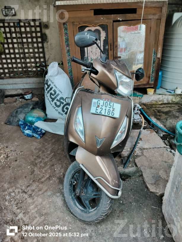 2014 TVS Jupiter Scooter with New Tyres - Bikes - Dhoraji - Image 4