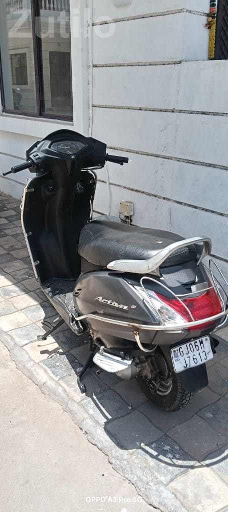 2019 Scooter for Sale with Insurance and Fitness - Bikes - Vadodara City - Image 5