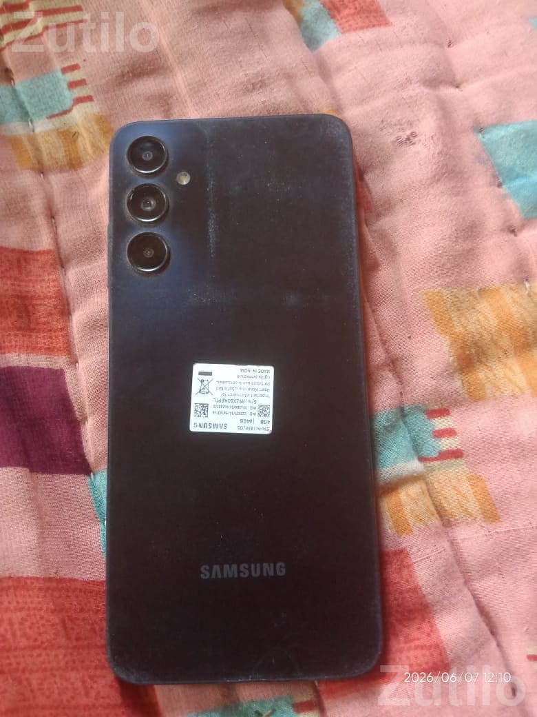 Smartphone in Black Color - Mobile Phones - Ranpur - Image 3