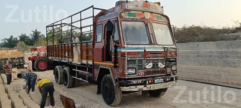 2012 Tata Cargo Truck - Trucks & Lorries - Mangrol - Image 1