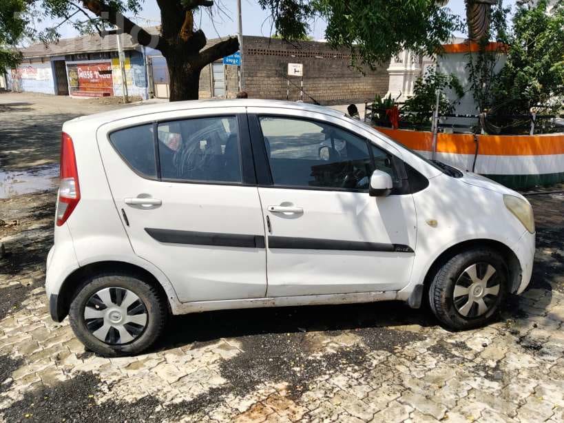 2013 Diesel Hatchback Car White - Cars - Kunkavav - Image 1