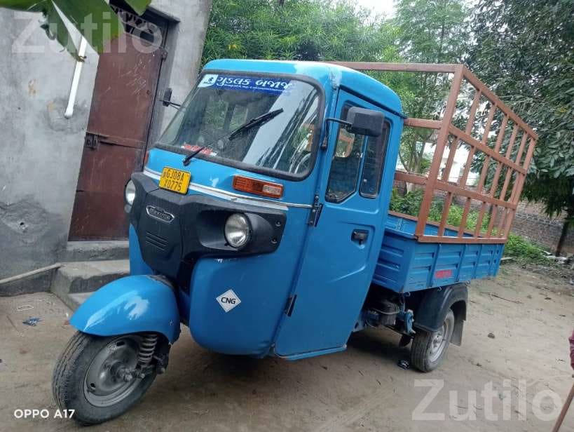 Bajaj Maxima XL CNG Petrol 2024 Auto Rickshaw - Auto Rickshaws - Palanpur - Image 3