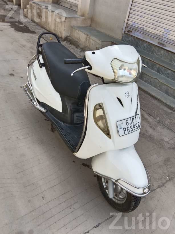 Suzuki Access 125 2012 Scooter - Bikes - Veraval - Image 3