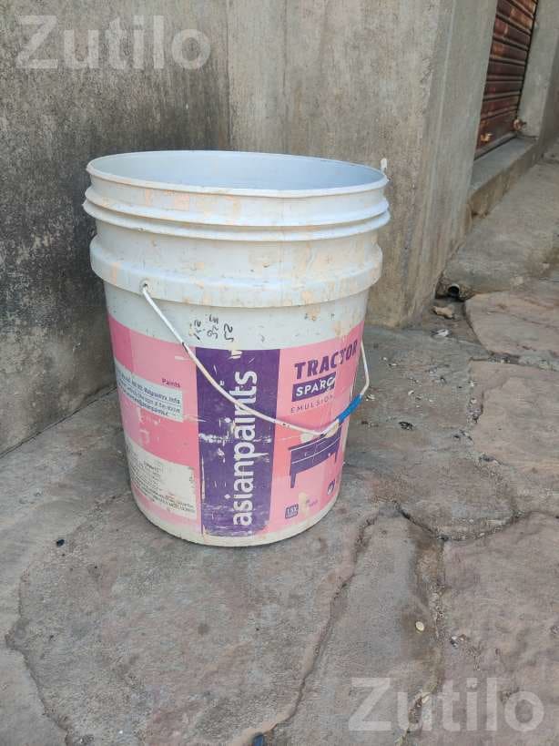 Used 20 Litre Empty Paint Buckets Set - Tools & Hardware - Bhuj - Image 3