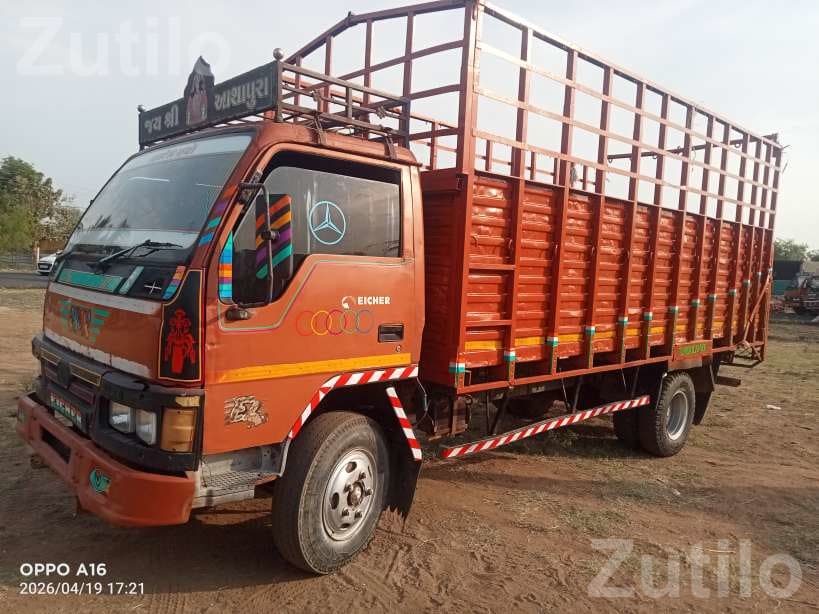 Eicher 2012 Truck 17 Feet All Papers Ready - Trucks & Lorries - Anand City - Image 4