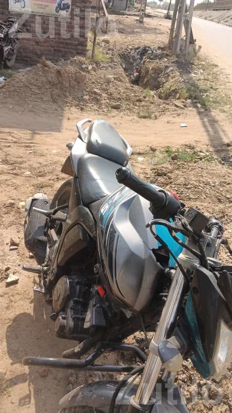 Yamaha FZS V2 2018 Model Bike - Bikes - Nadiad - Image 5