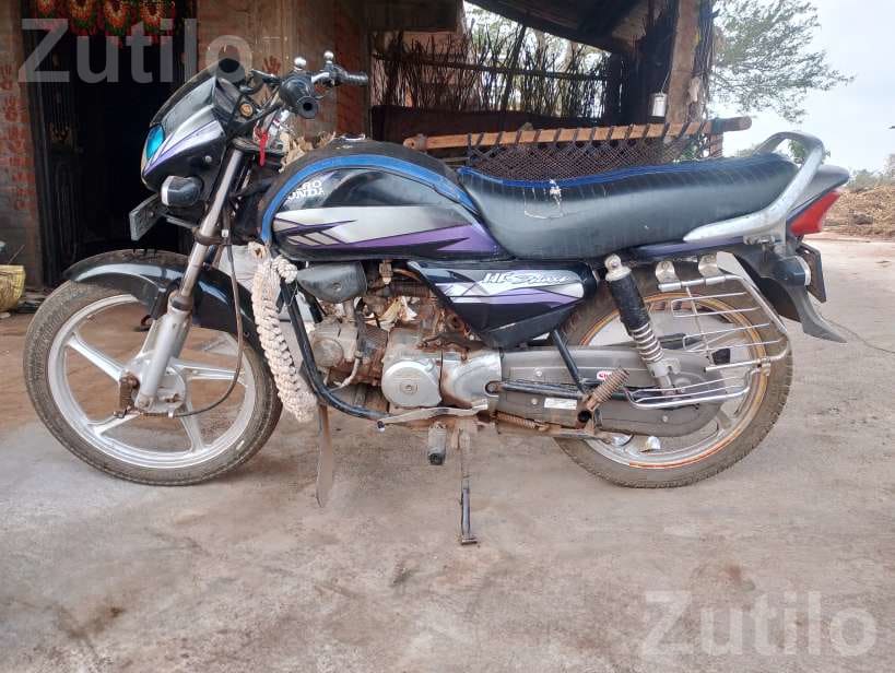 Hero HF Deluxe Model 2010 Bike - Bikes - Chhota Udepur - Image 1