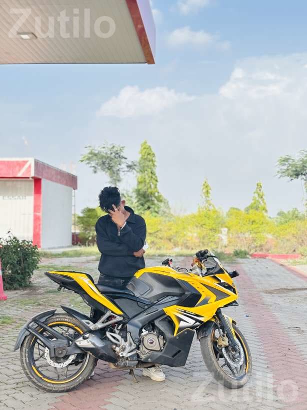 Bajaj Pulsar RS 200 Sports Bike 2015 - Bikes - Nandod - Image 5