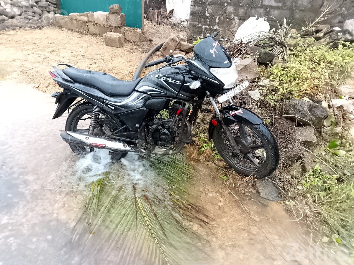 Hero Passion Xpro 2017 Bike in Tip Top Condition - Bikes - Mangrol - Image 1