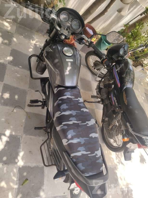 2017 Honda Shine Motorcycle for Sale - Bikes - Jamjodhpur - Image 1