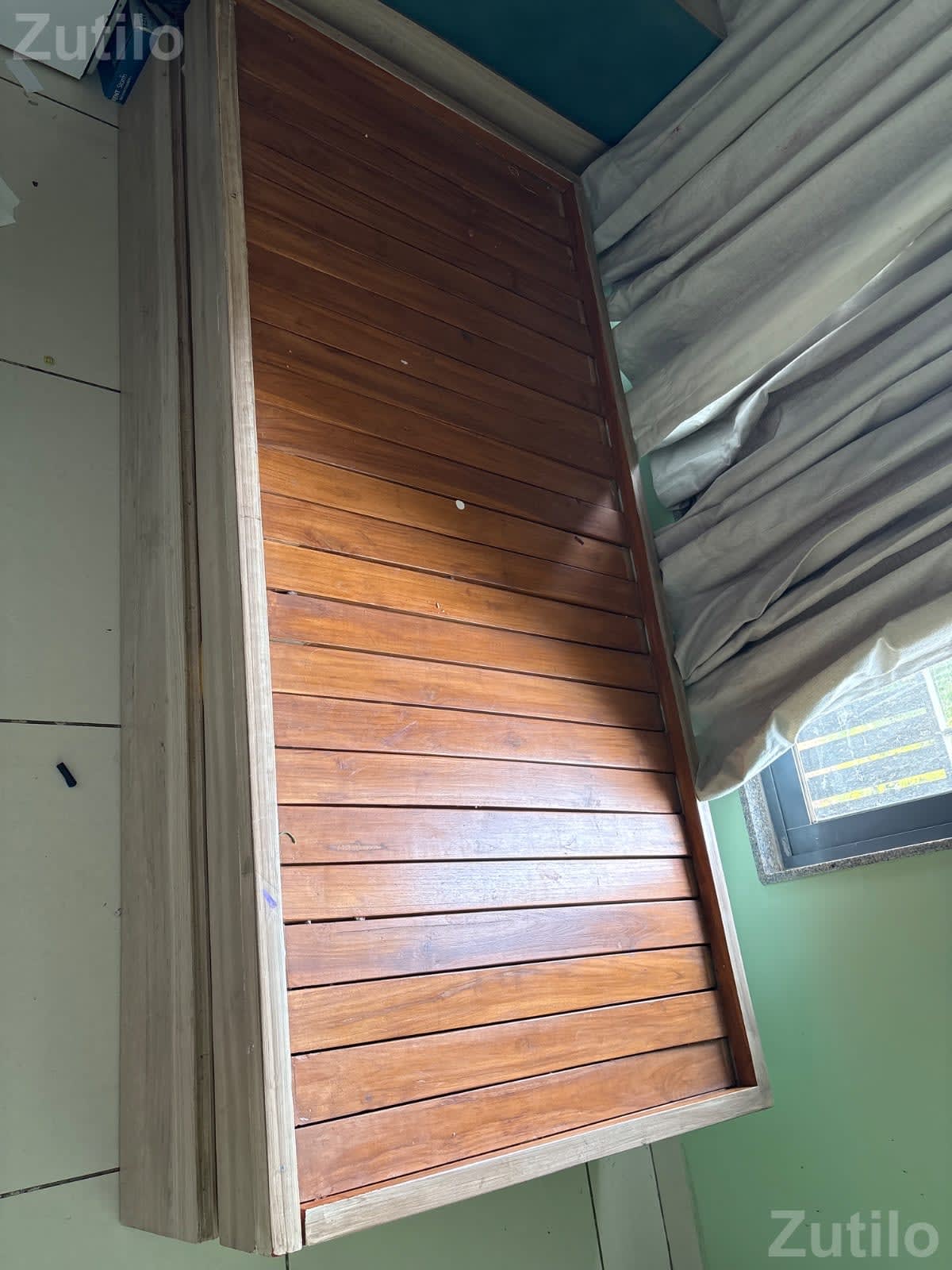 Width adjustable wooden diwan bed - Office Furniture - Ahmedabad City - Image 1