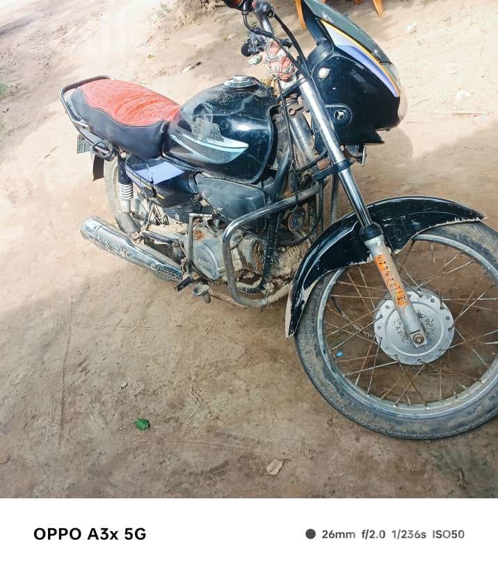 2011 Hero Honda CD Dawn Motorcycle - બાઇક્સ - ધોળકા - Image 2