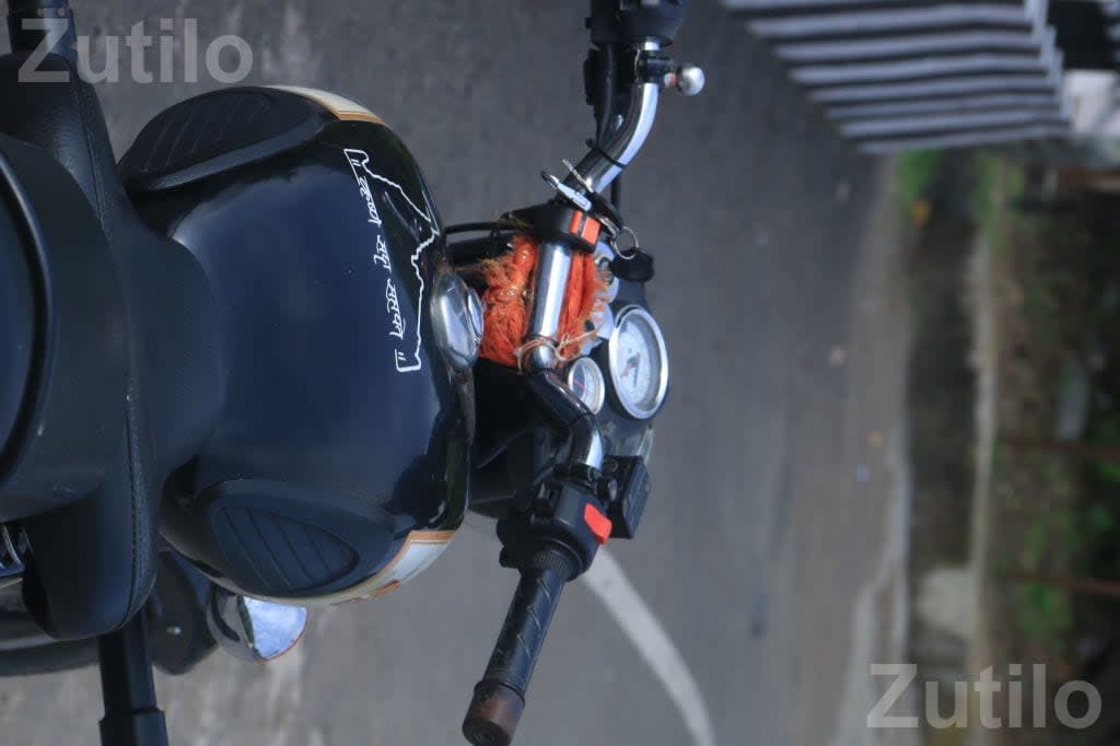 2017 Royal Enfield Classic 350 Carburetor - Bikes - Khambhalia - Image 4