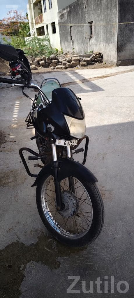 Hero Shine 2012 Motorcycle - Bikes - Manavadar - Image 3