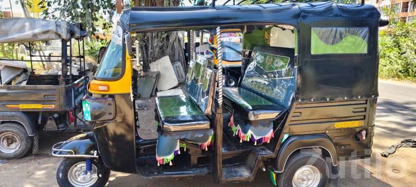 Bajaj Maxima BS4 Auto Rickshaw 2017 - ઓટો રિક્ષા - દ્વારકા - Image 5