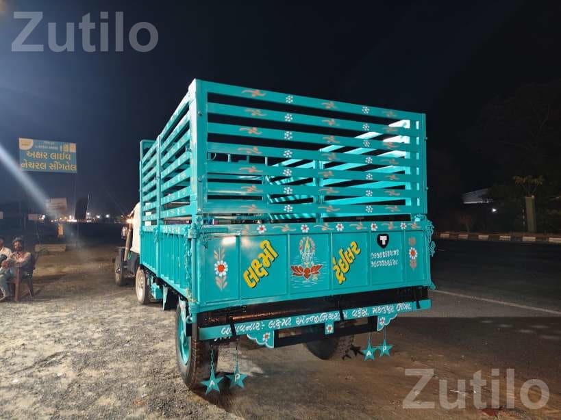 New Cargo Trailer Body with High Side Panels - Trucks & Lorries - Vav - Image 1