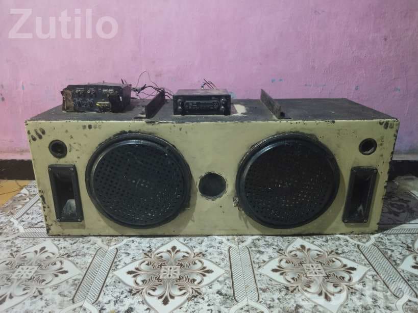 12 Inch Speaker Box with 8 Inch Speakers - ઇલેક્ટ્રોનિક ઍક્સેસરીઝ - સુરેન્દ્રનગર શહેર - Image 2