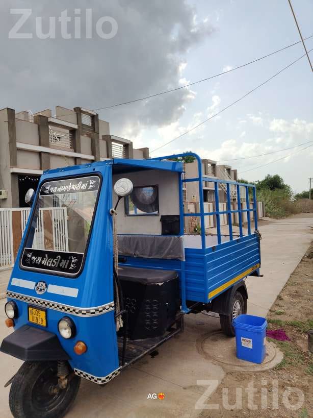 2019 Tempo Auto Rickshaw with Valid Documents - Auto Rickshaws - Bhavnagar City - Image 5