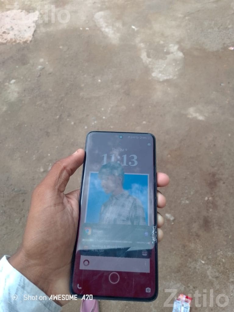 Vivo V50e 5G 8GB RAM 128GB with Bill Box - મોબાઇલ ફોન - કલાવડ - Image 4