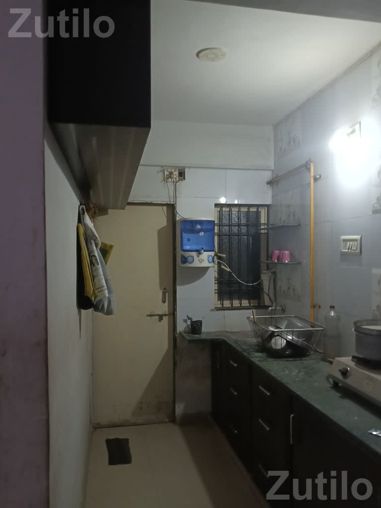 Furnished Home with Fitted Kitchen - House for Sale - Jamjodhpur - Image 2