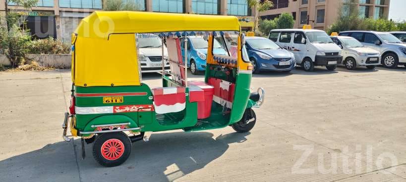 2016 CNG Auto Rickshaw, 2 Owner - Auto Rickshaws - Morbi City - Image 1