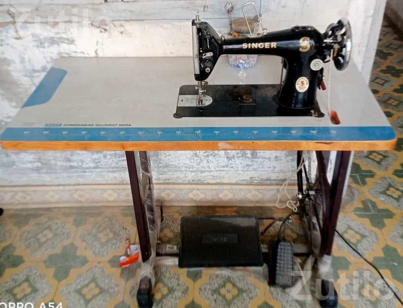 Singer Sewing Machine Used 2 Months with Bill - ટેક્સટાઇલ મશીનરી - ઉંઝા - Image 2