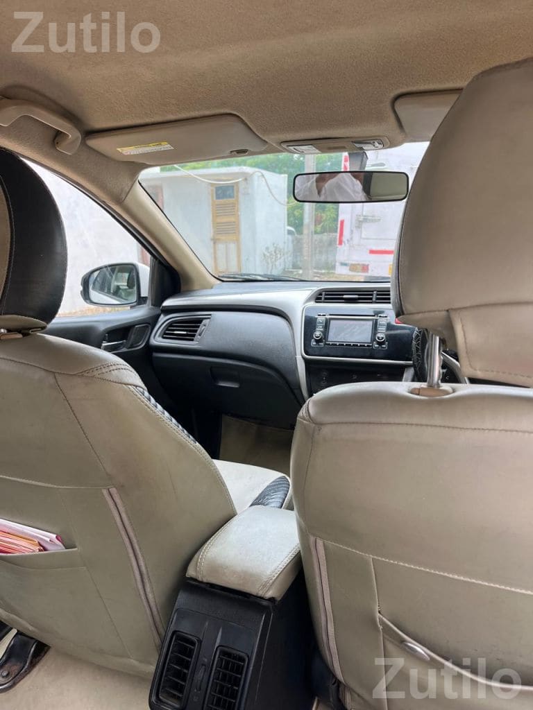 Honda City 2015 Sedan - કાર - પાટણ શહેર - Image 4
