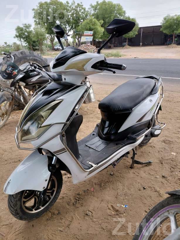 Joy Electric Scooter with Lithium Battery - બાઇક્સ - પાટણ શહેર - Image 4