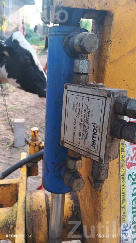 Hydraulic Cylinder and Valve Assembly - ઔદ્યોગિક સ્પેર પાર્ટ્સ - પેટલાદ - Image 1