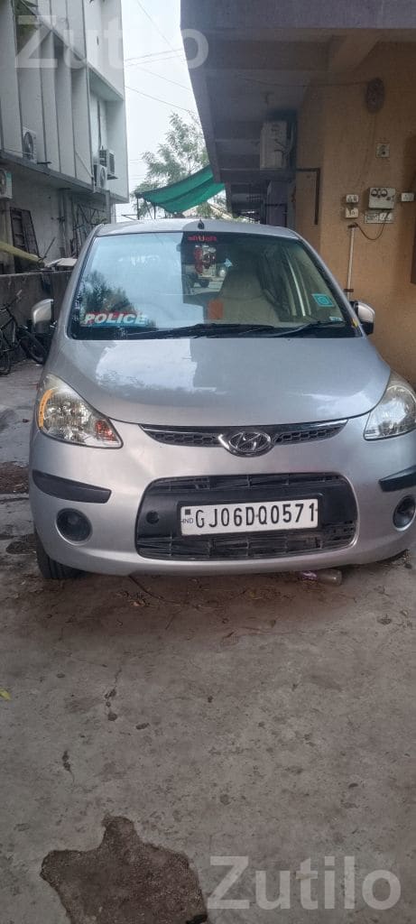 2010 Hyundai i10 Petrol with Music System - Cars - Nadiad - Image 1