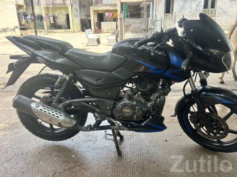 2019 Bajaj Pulsar First Owner Bike - Bikes - Nadiad - Image 5