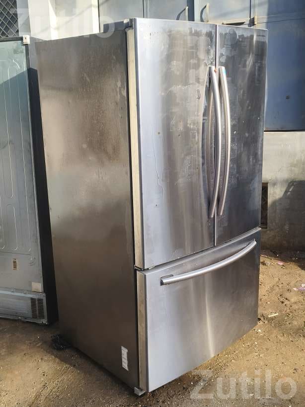Samsung 700 L Side by Side Refrigerator - Refrigerators - Godhra - Image 3