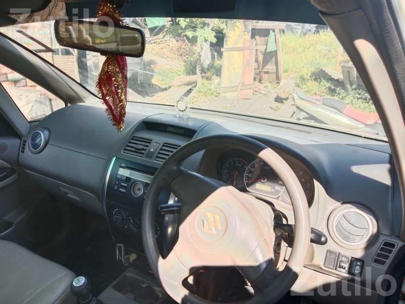 Maruti Suzuki SX4 2010 VXi Sedan - Cars - Bharuch City - Image 3