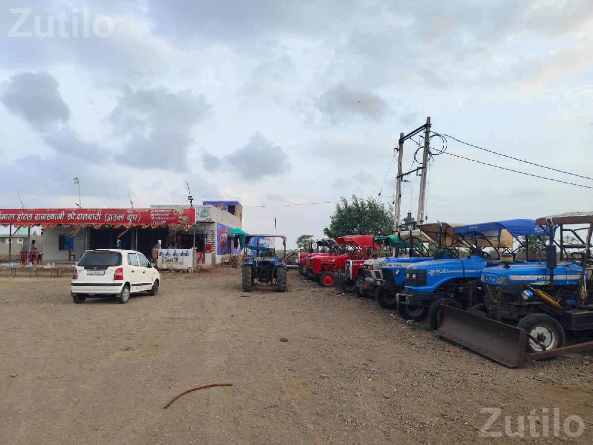 2013 Hyundai Santro Petrol CNG Hatchback - કાર - ખંભાળિયા - Image 1