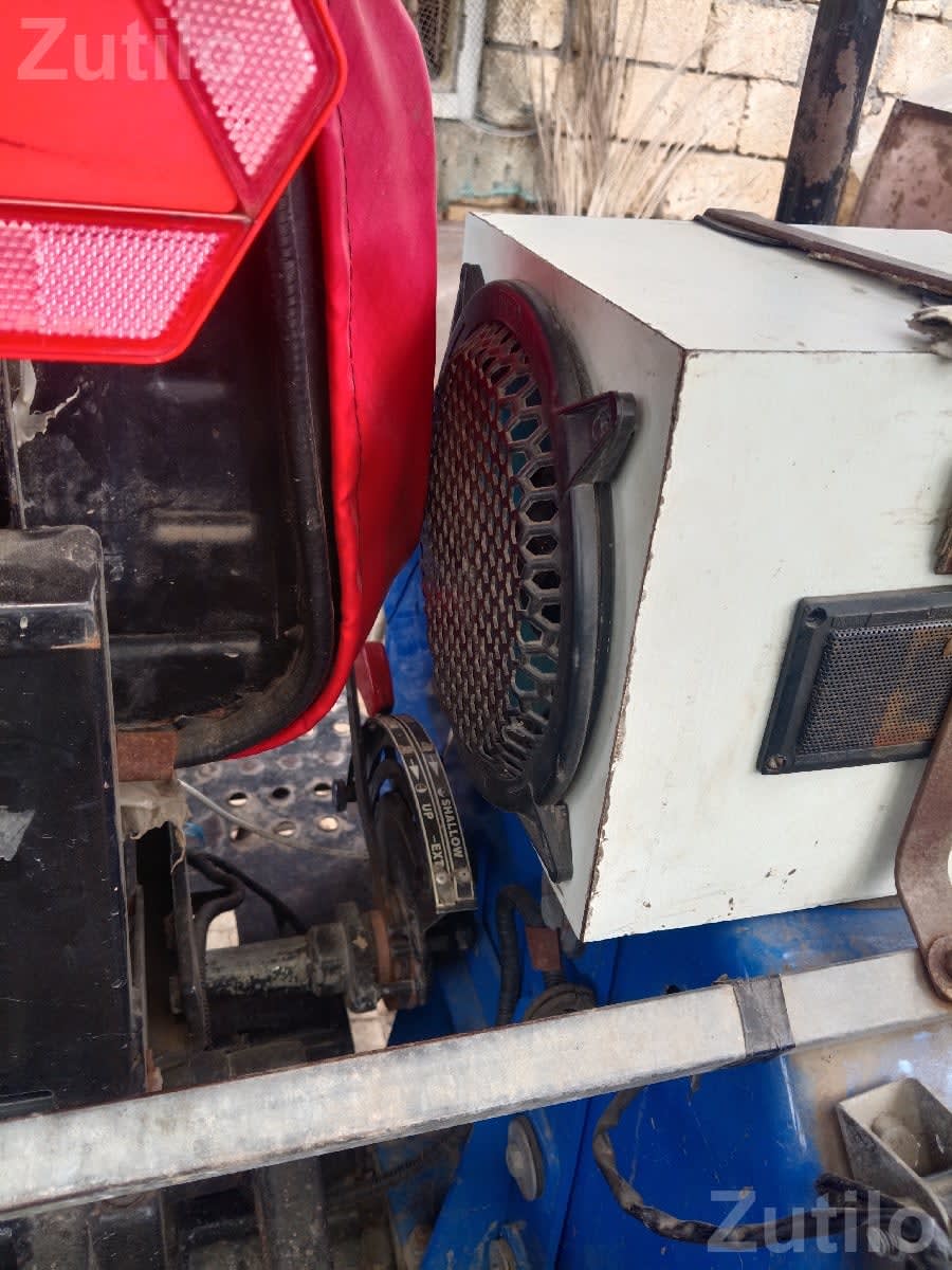 8 Inch Speaker Used for 3 Months - Accessories - Mangrol - Image 1