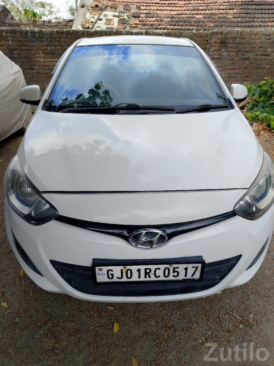 2013 Hyundai i20 Diesel White, 110000 km - Cars - Lalpur - Image 3