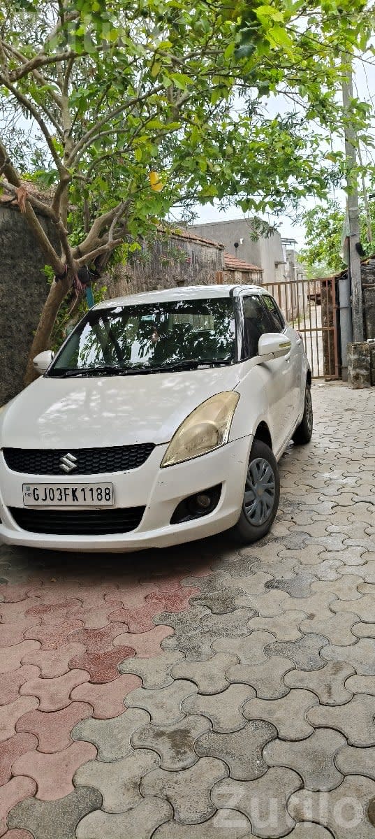 Maruti Suzuki Swift 2013 with Power Windows - Cars - Porbandar City - Image 3