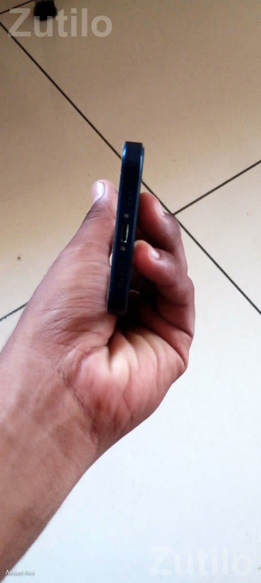 Apple iPhone 12 Blue 128GB with Cable - Mobile Phones - Upleta - Image 3