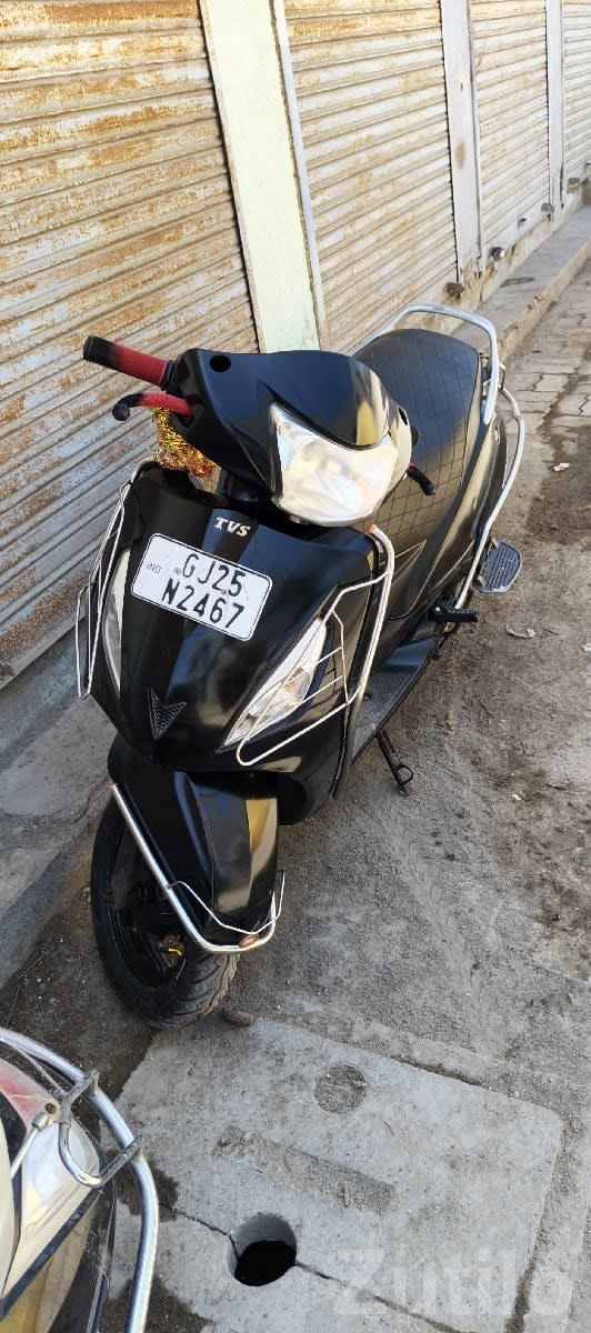 2016 TVS Jupiter Black Scooter - Bikes - Porbandar City - Image 1