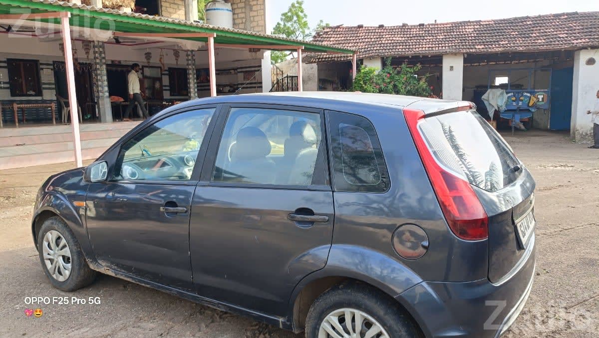 2011 Ford Figo TDCi Hatchback - કાર - મહુવા - Image 2