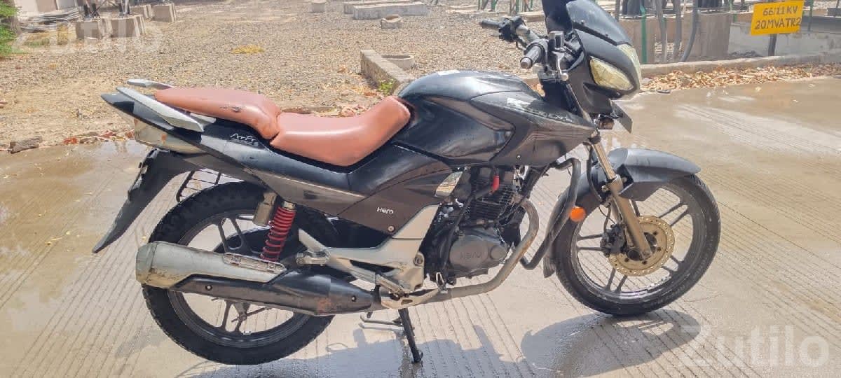 CBZ Xtreme 2013 Bike with New Tyres - બાઇક્સ - ધોરાજી - Image 3