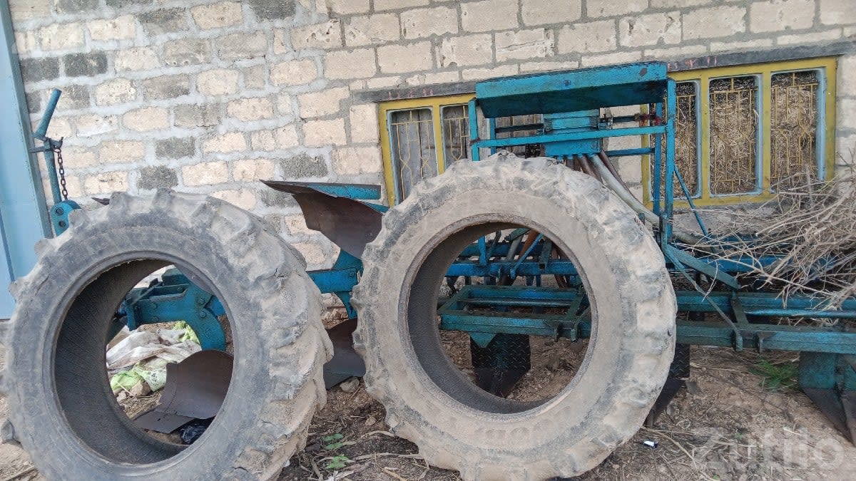 13.6-28 Tractor Tyres with Tubes - ઓટો પાર્ટ્સ - કોડીનાર - Image 1